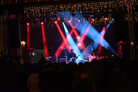 Včeraj je prvi koncert Pravljičnega Kamnik privabil število obiskovalcev (28)